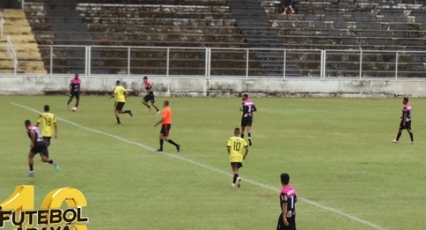 Máfia vence Ajesp e vai as quartas da Copa Araxá