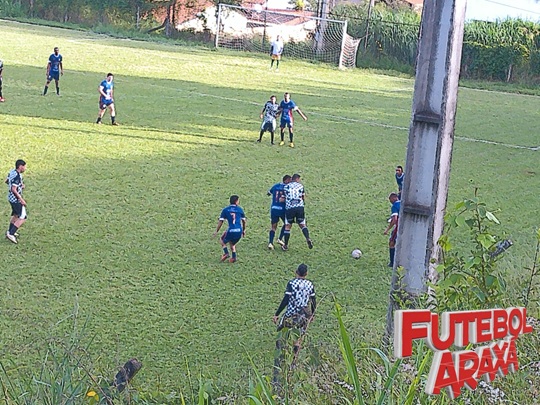 Arachás estreou com vitória de virada sobre o Estância 