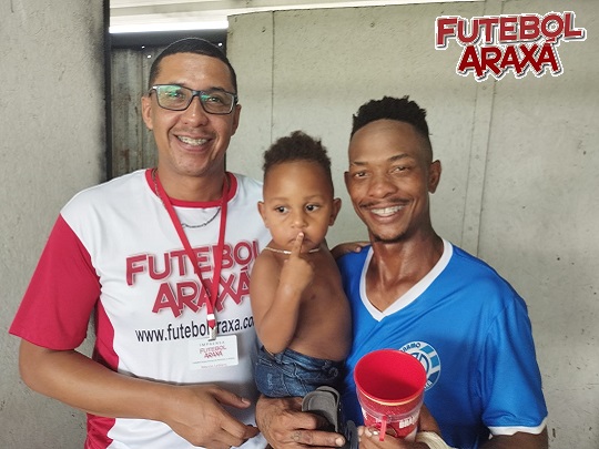 Landerson o melhor em campo na vitória do Dínamo
