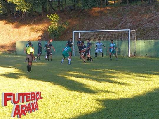 Amigos vence na estreia da Copa AEF