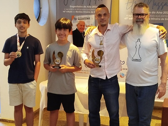 Jovem de Araxá conquista 4º lugar no IRT Clássico da Casa do Xadrez 2026 em Belo Horizonte